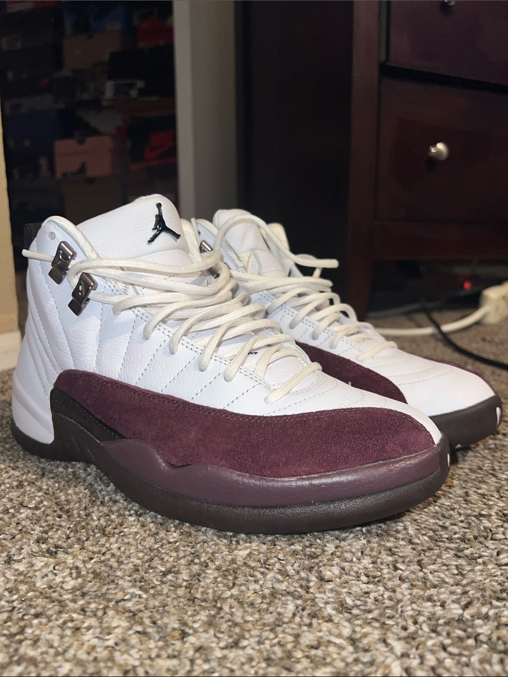 Jordan 12 a ma maniere white